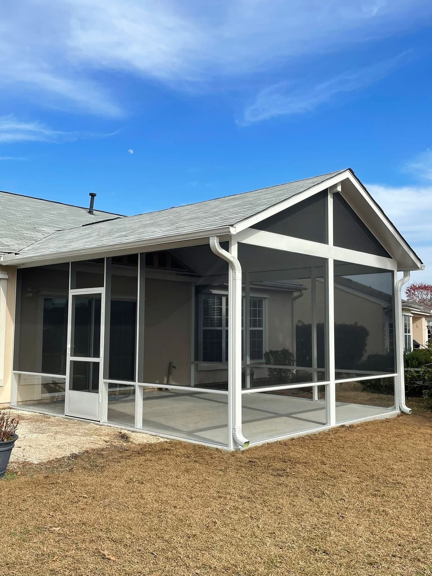 Finished screened porch detail